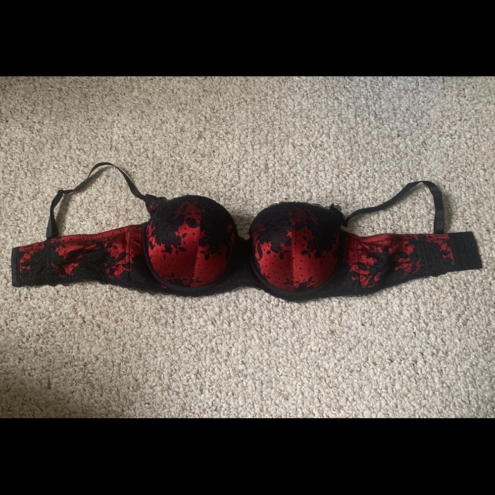 NWOT Torrid Bra size 40DD / 40E push up lace